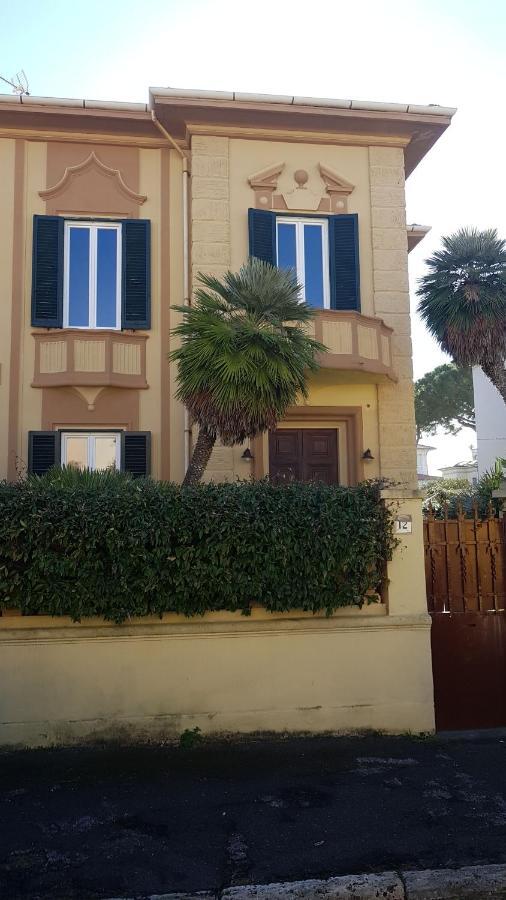 Villa Accademia Livorno Exterior foto