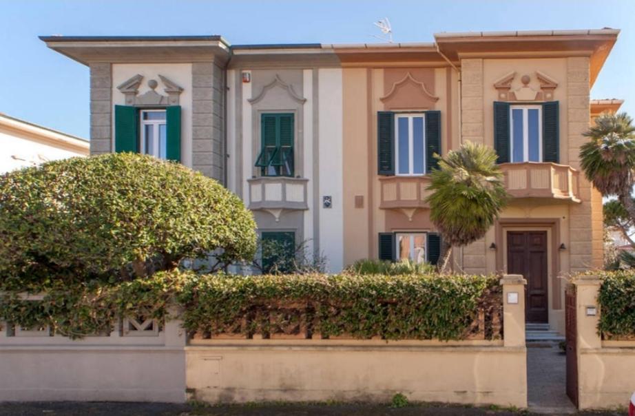 Villa Accademia Livorno Exterior foto